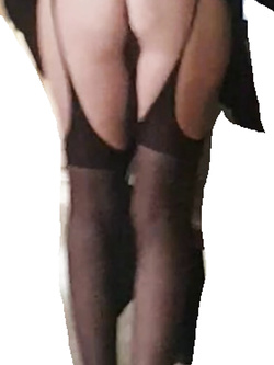 MILF DARIA - WIFE IN BLACK 1