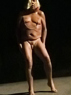 OCA LA VACCA:BATTONA IN STRADA PROSTITUTA SCHIAVA 3285932523