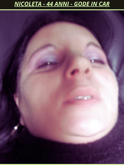 NICOLETA - MILANO - PORCELLA ESIBIZIONISTA