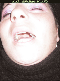 NICOLETA - MILANO - PORCELLA ESIBIZIONISTA