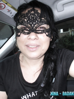 NINA DA BOLOGNA - ESIBIZIONISTA ALLO STATO PURO