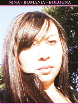 NINA DA BOLOGNA - ESIBIZIONISTA ALLO STATO PURO