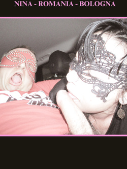 NINA DA BOLOGNA - ESIBIZIONISTA ALLO STATO PURO