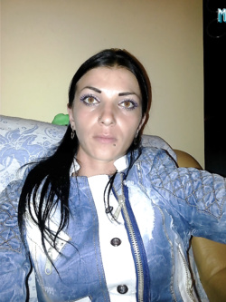 MIKELA - ZINGARA RUMENA IN AZIONE