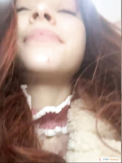 She Plays With Herself in a ToiletJoin Live and Cum With Her