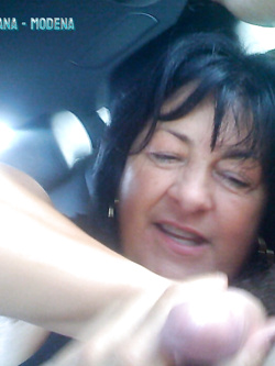 LA PORNO NONNA - MODENA