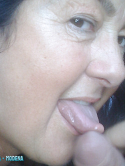 LA PORNO NONNA - MODENA