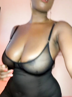 Sara Roma rotta in culo troia.