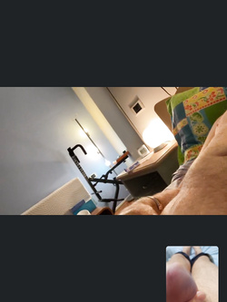 Ragazzo cerca maturi x masturbarsi in cam