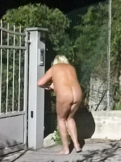 OCA LA VACCA:BATTONA AL LAVORO PROSTITUTA SCHIAVA 3285932523