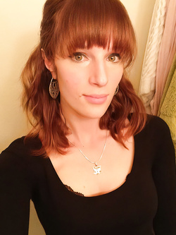 La fidanzata sgualdrina ama lo sperma