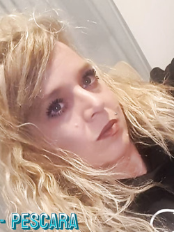 ESIBIZIONI DI COPPIE E SINGOLI