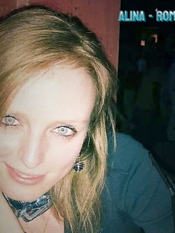 ESIBIZIONI DI COPPIE E SINGOLI