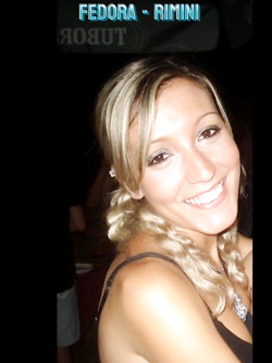 ESIBIZIONI DI COPPIE E SINGOLI