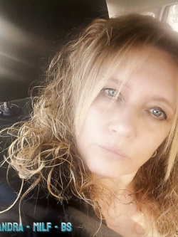 SANDRA - MILF - BS