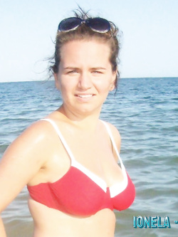 IONELA ESIBIZIONISTA DI LATINA