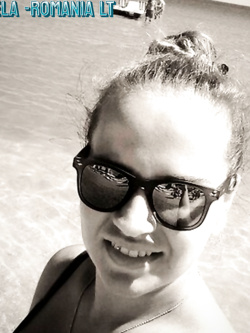 IONELA ESIBIZIONISTA DI LATINA