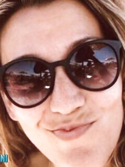 FEDORA BIONDA SEXY DI RIMINI