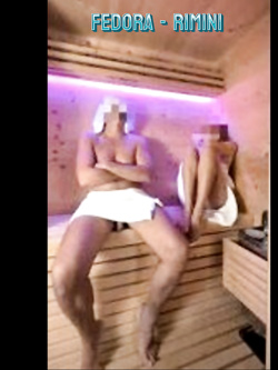 FEDORA BIONDA SEXY DI RIMINI