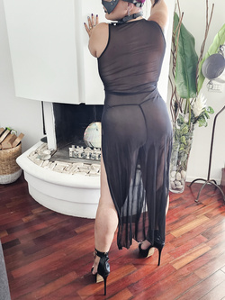 Cagna Slave esibizionista depravata