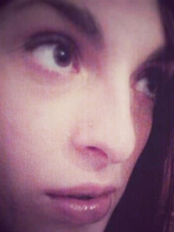 Guardatemi anche senza occhiali, come mi preferite?