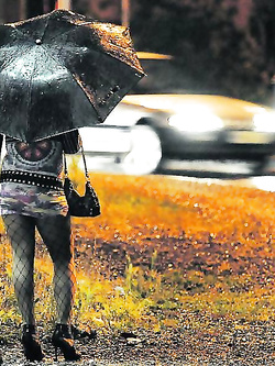 PUTTANE PROSTITUTE XSTRADA VIALI EUROPA WHORES STREETS