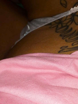 le piace fare la troia.