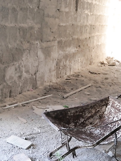 Cantieri abbandonati seghe e pomopino