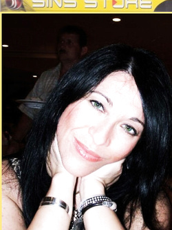 DVD PORNO - DONNE ALLO SBANDO