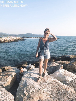 German slut Theresa Lübchow is ready for tributes Parte 2