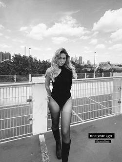 German pantyhose slut Antonia 'Toni' Schatz Parte 4