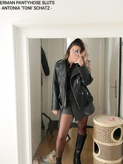 German pantyhose slut Antonia Schatz Parte 2