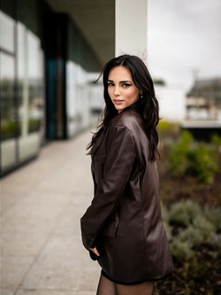 Horny pantyhose slut Kristina Evelyna Parte 2