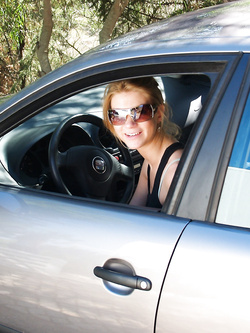 Vacanza naturista con la mia puttana polacca