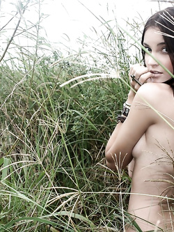 Le foto di Sandra....una lurida troia!