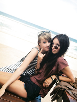 Le foto di Sandra....una lurida troia!