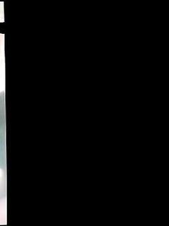 mena dai lunghi capezzoli