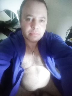 Gigolò, spogliarsi nudo ... Parte 2