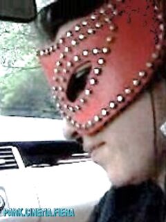 MIKELA - ZINGARA RUMENA IN AZIONE